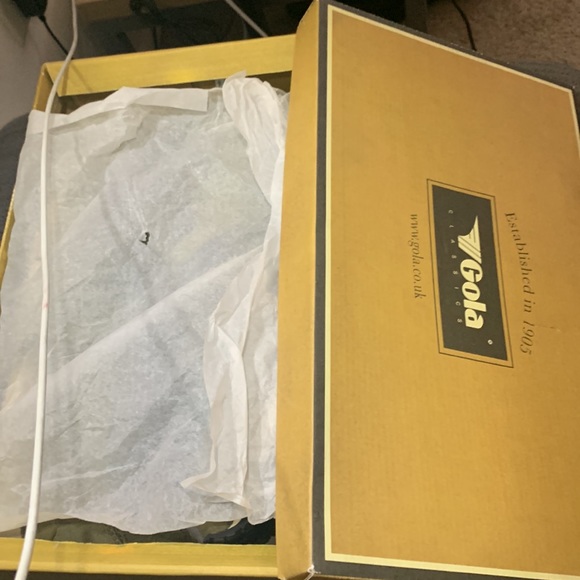 This is British popular sneakers size 13 in Camouflage design - Picture 6 of 6